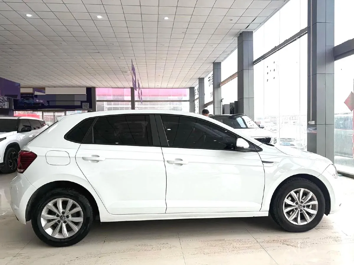 2023 Volkswagen Polo 1.5L 113HP L4 6AT,autocango,china used car exporter,china ev exporter,chinese used car exporter,chinese used ev exporter