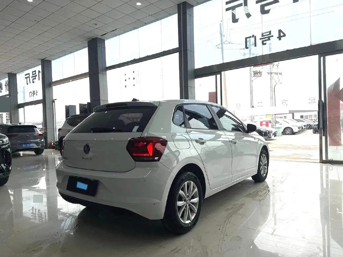 2023 Volkswagen Polo 1.5L 113HP L4 6AT,autocango,china used car exporter,china ev exporter,chinese used car exporter,chinese used ev exporter