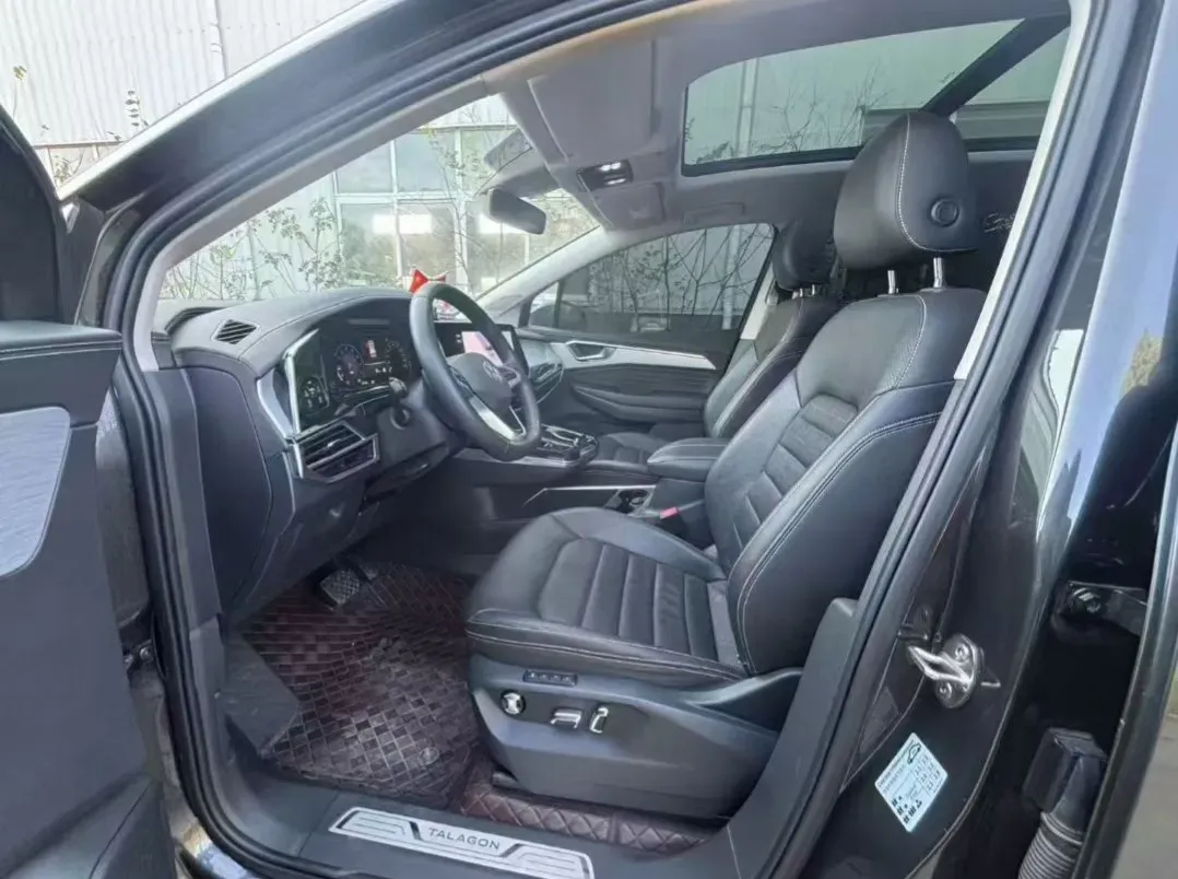 2021 Volkswagen Talagon 2.0T 220HP L4 7DCT,autocango,china used car exporter,china ev exporter,chinese used car exporter,chinese used ev exporter