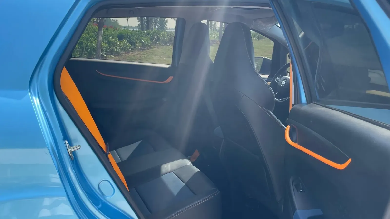 2022 Livan X3 PRO 1.5L 113HP L4 CVT,autocango,china used car exporter,china ev exporter,chinese used car exporter,chinese used ev exporter