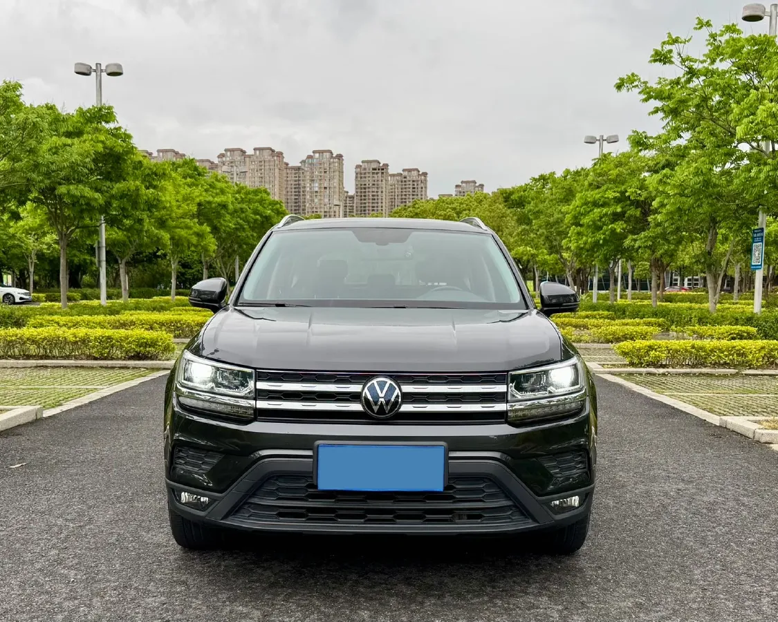 2021 Volkswagen Tharu 1.4T 150HP L4 7DCT,autocango,china used car exporter,china ev exporter,chinese used car exporter,chinese used ev exporter