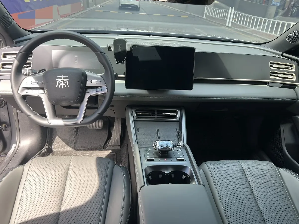 2025 BYD QinL 1.5L 101HP L4 E-CVT PHEV 10.08KWH,autocango,china used car exporter,china ev exporter,chinese used car exporter,chinese used ev exporter