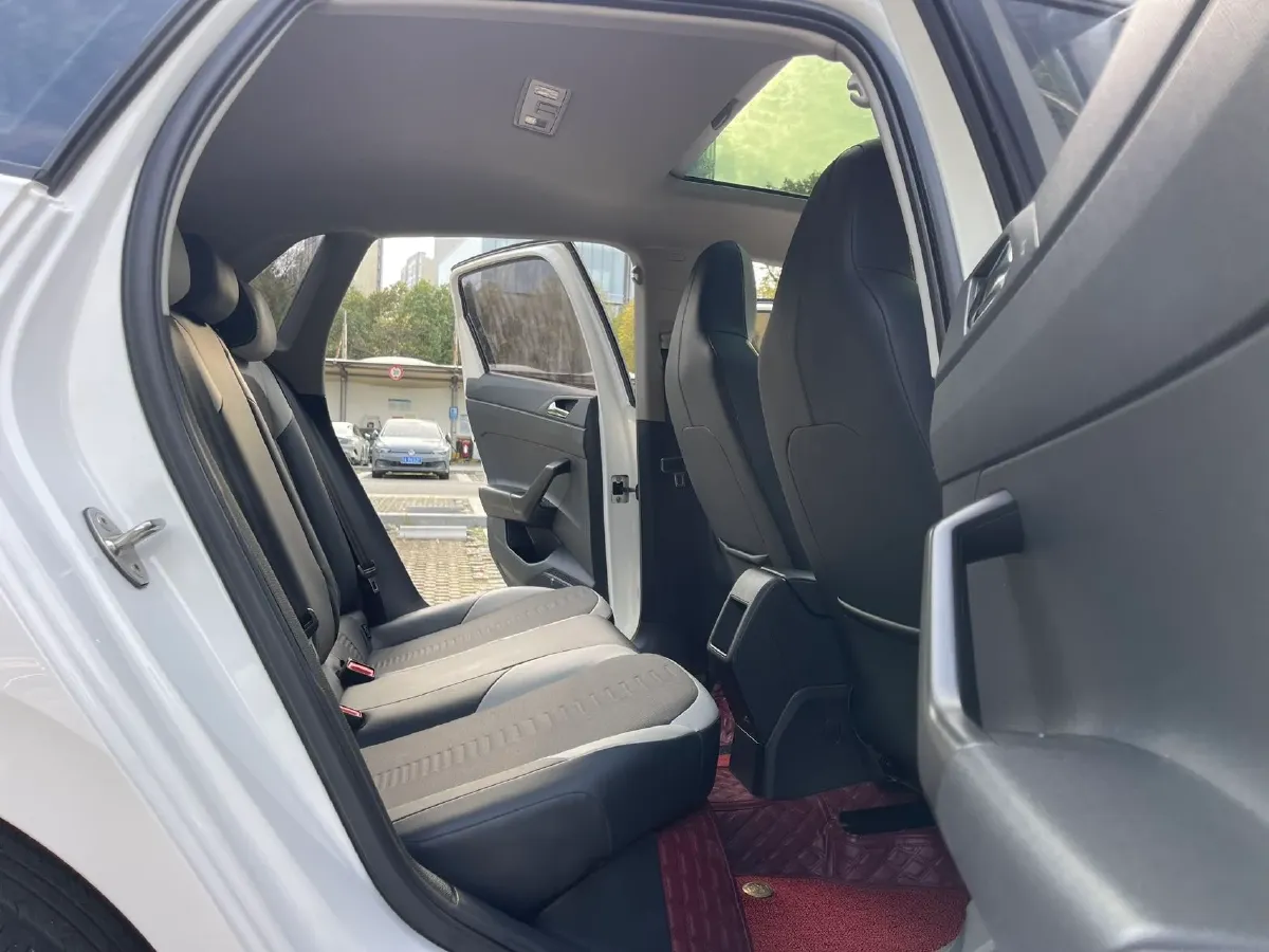 2019 Volkswagen Polo 1.5L 113HP L4 6AT,autocango,china used car exporter,china ev exporter,chinese used car exporter,chinese used ev exporter