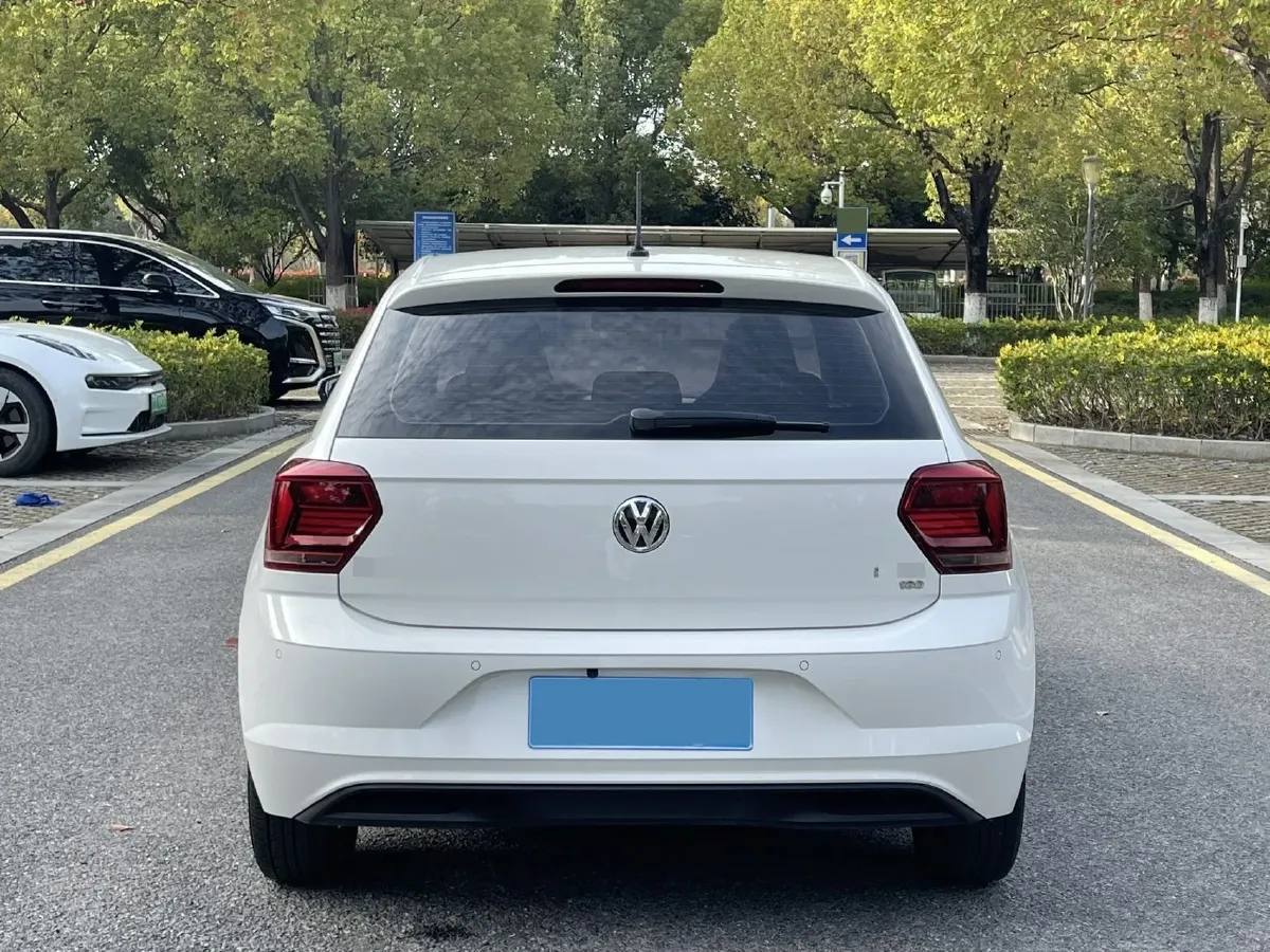 2019 Volkswagen Polo 1.5L 113HP L4 6AT,autocango,china used car exporter,china ev exporter,chinese used car exporter,chinese used ev exporter