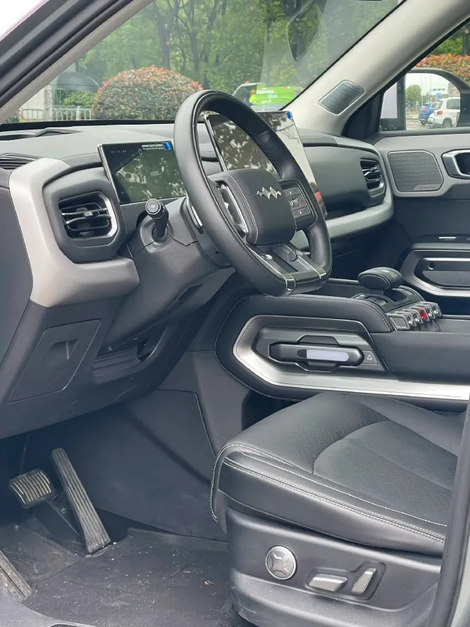 2025 FangChengBao Tai 3 BEV,autocango,china used car exporter,china ev exporter,chinese used car exporter,chinese used ev exporter