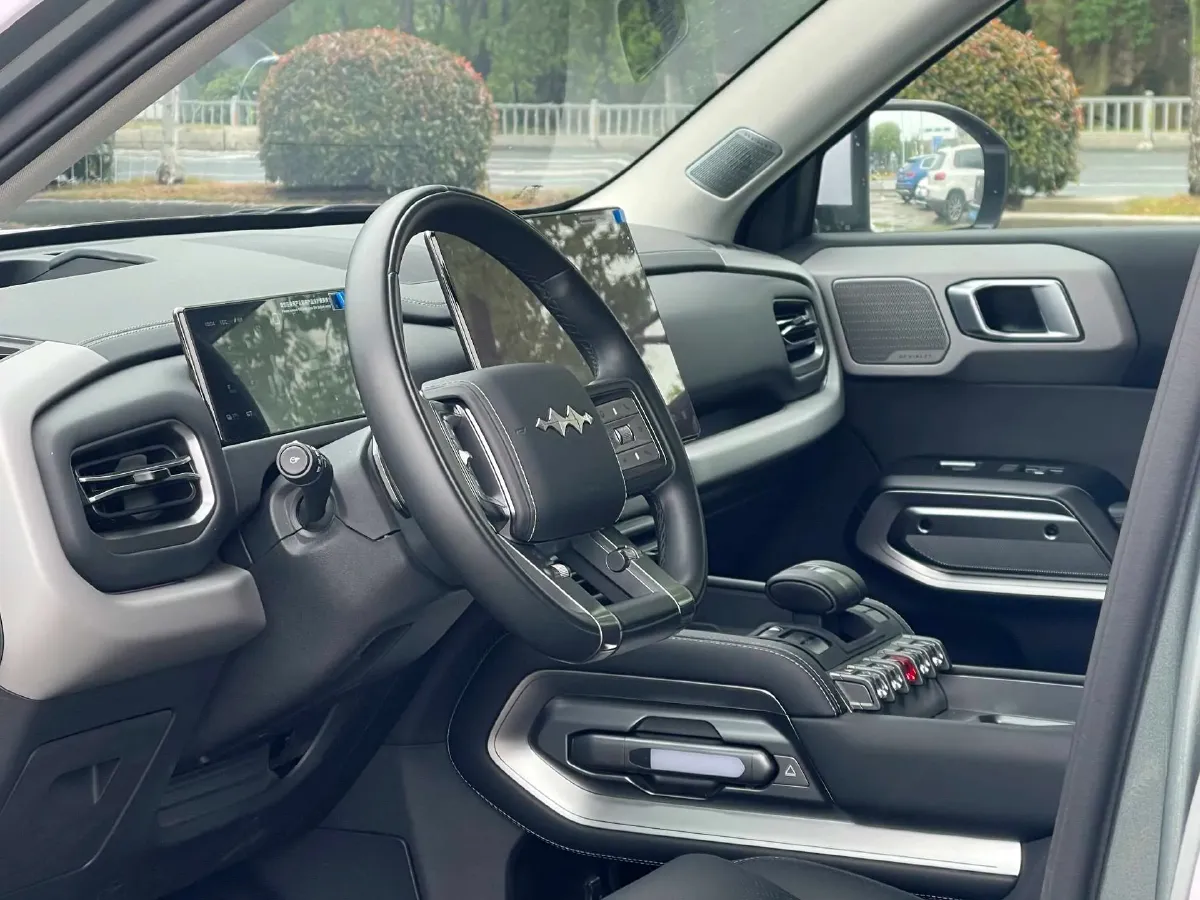 2025 FangChengBao Tai 3 BEV,autocango,china used car exporter,china ev exporter,chinese used car exporter,chinese used ev exporter