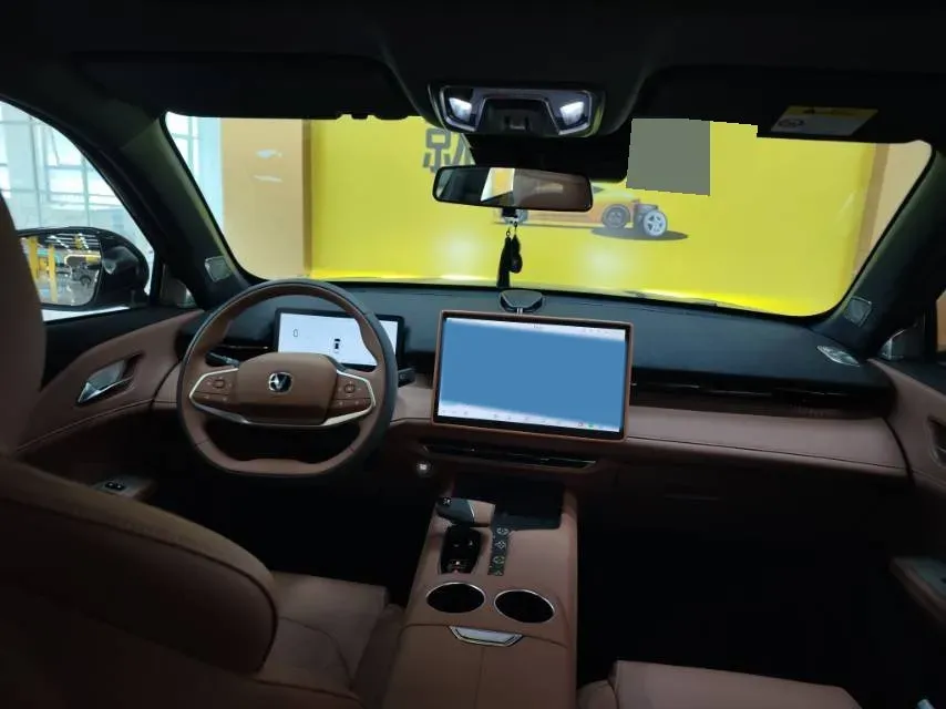 2024 ChangAn UNI-Z 1.5L 98HP L4 E-CVT PHEV 18.4KWH,autocango,china used car exporter,china ev exporter,chinese used car exporter,chinese used ev exporter