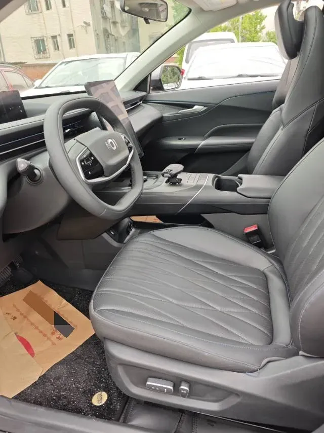 2024 ChangAn QiYuan A05 1.5L 110HP L4 E-CVT PHEV 9.07KWH,autocango,china used car exporter,china ev exporter,chinese used car exporter,chinese used ev exporter