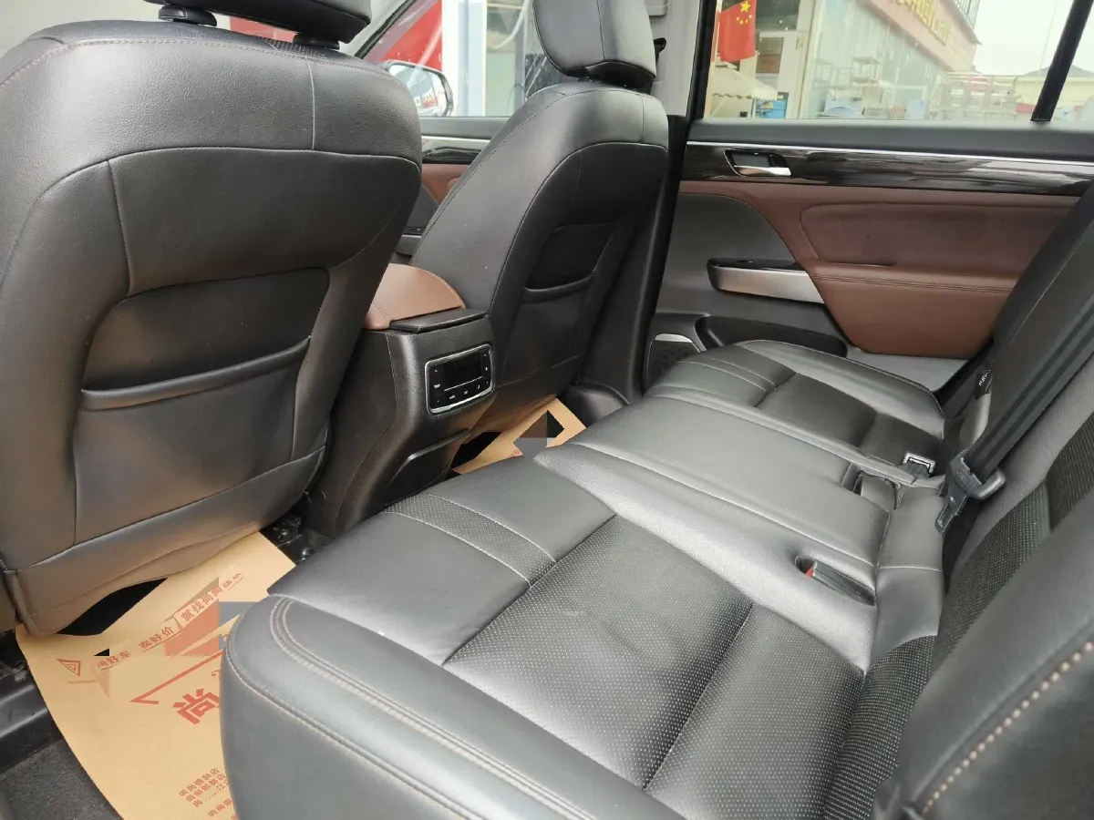 2017 GAC Trumpchi GS8 2.0T 201HP L4 6AT,autocango,china used car exporter,china ev exporter,chinese used car exporter,chinese used ev exporter