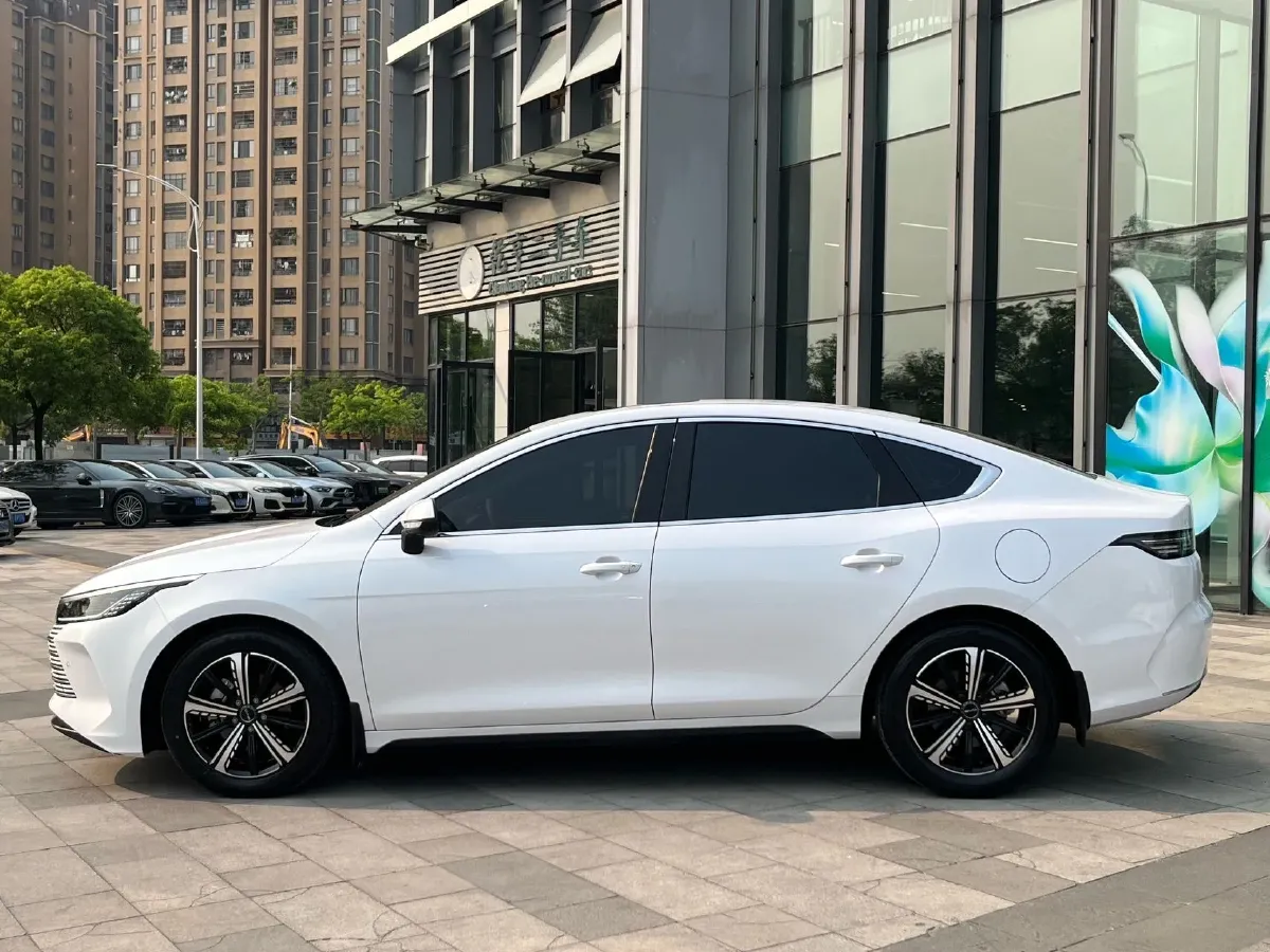 2022 Foton Grand General G7 2.0T 163HP L4 8AT,autocango,china used car exporter,china ev exporter,chinese used car exporter,chinese used ev exporter