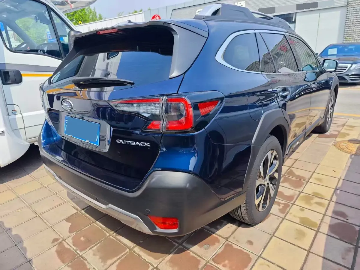 2021 Subaru Outback 2.5L 169HP H4 CVT,autocango,china used car exporter,china ev exporter,chinese used car exporter,chinese used ev exporter