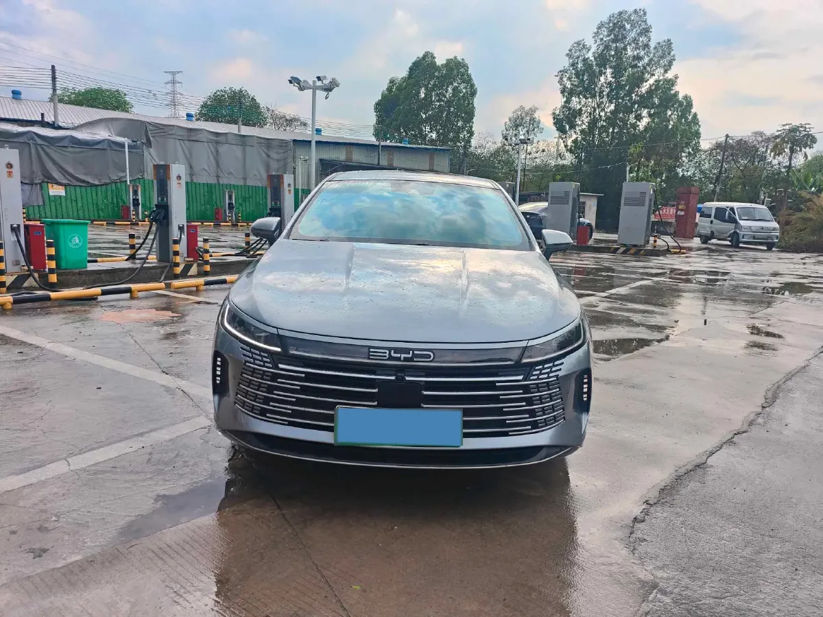 2022 ChangAn Oshan Z6 1.5T 170HP L4 6TCT PHEV 28.4KWH,autocango,china used car exporter,china ev exporter,chinese used car exporter,chinese used ev exporter