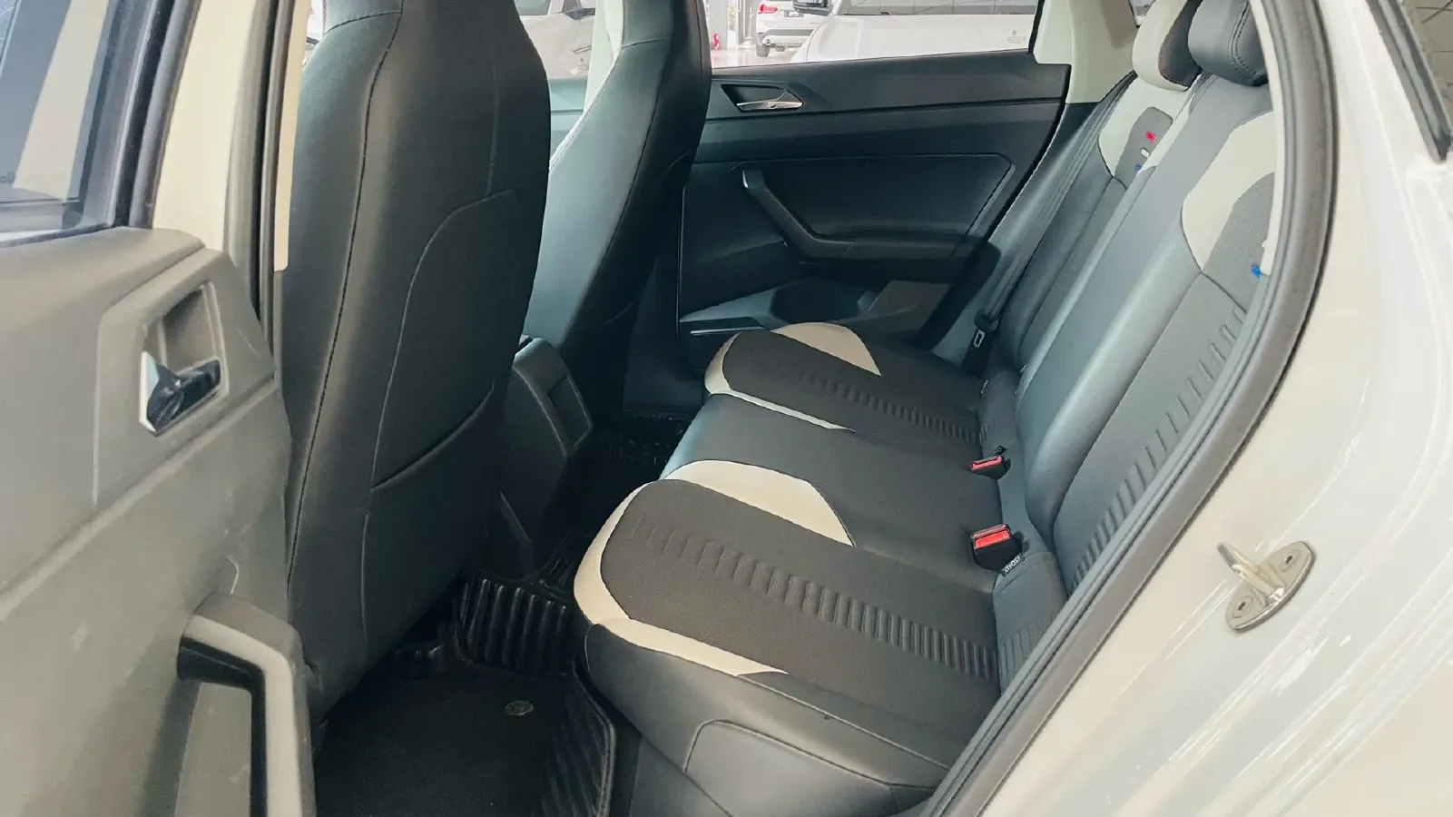 2023 Volkswagen Polo 1.5L 110HP L4 6AT,autocango,china used car exporter,china ev exporter,chinese used car exporter,chinese used ev exporter