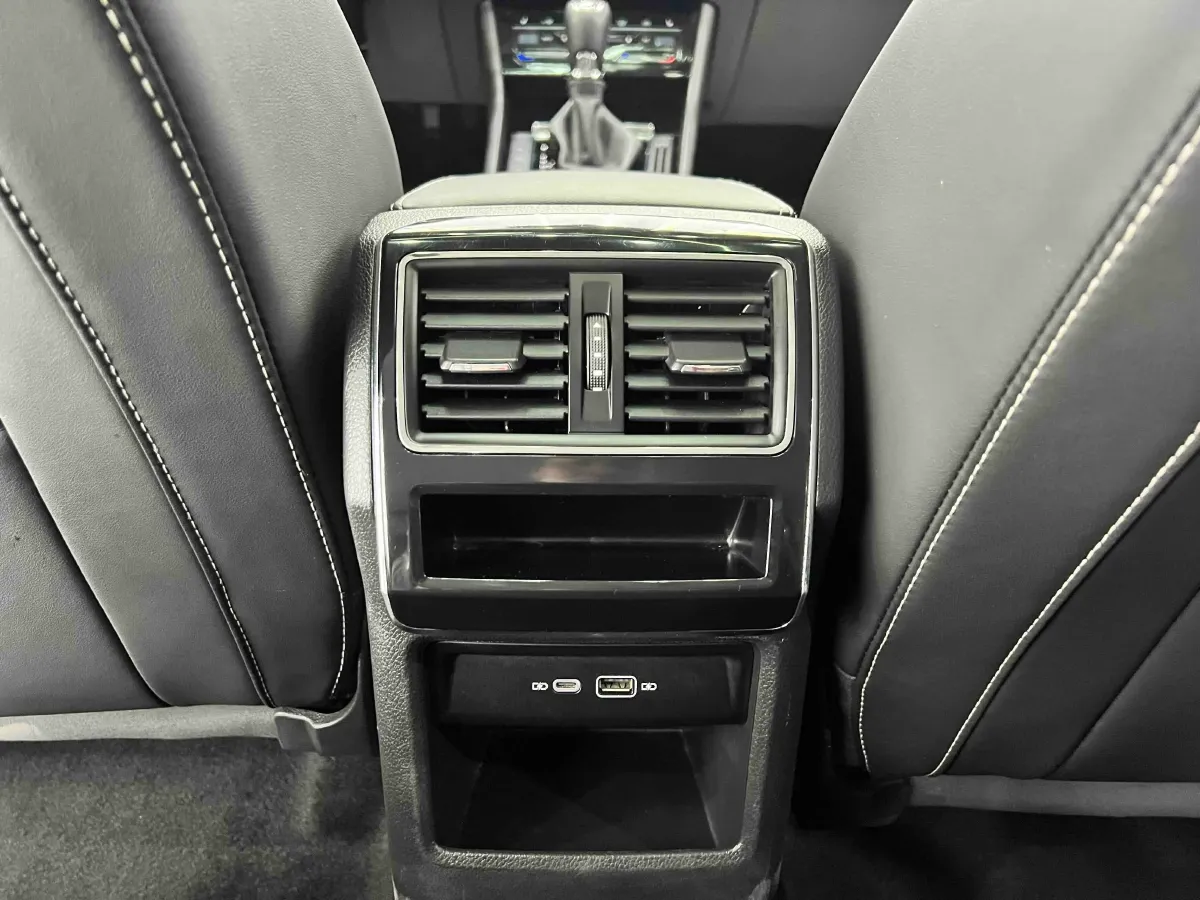 2023 Skoda Superb 1.4T 150HP L4 7DCT,autocango,china used car exporter,china ev exporter,chinese used car exporter,chinese used ev exporter