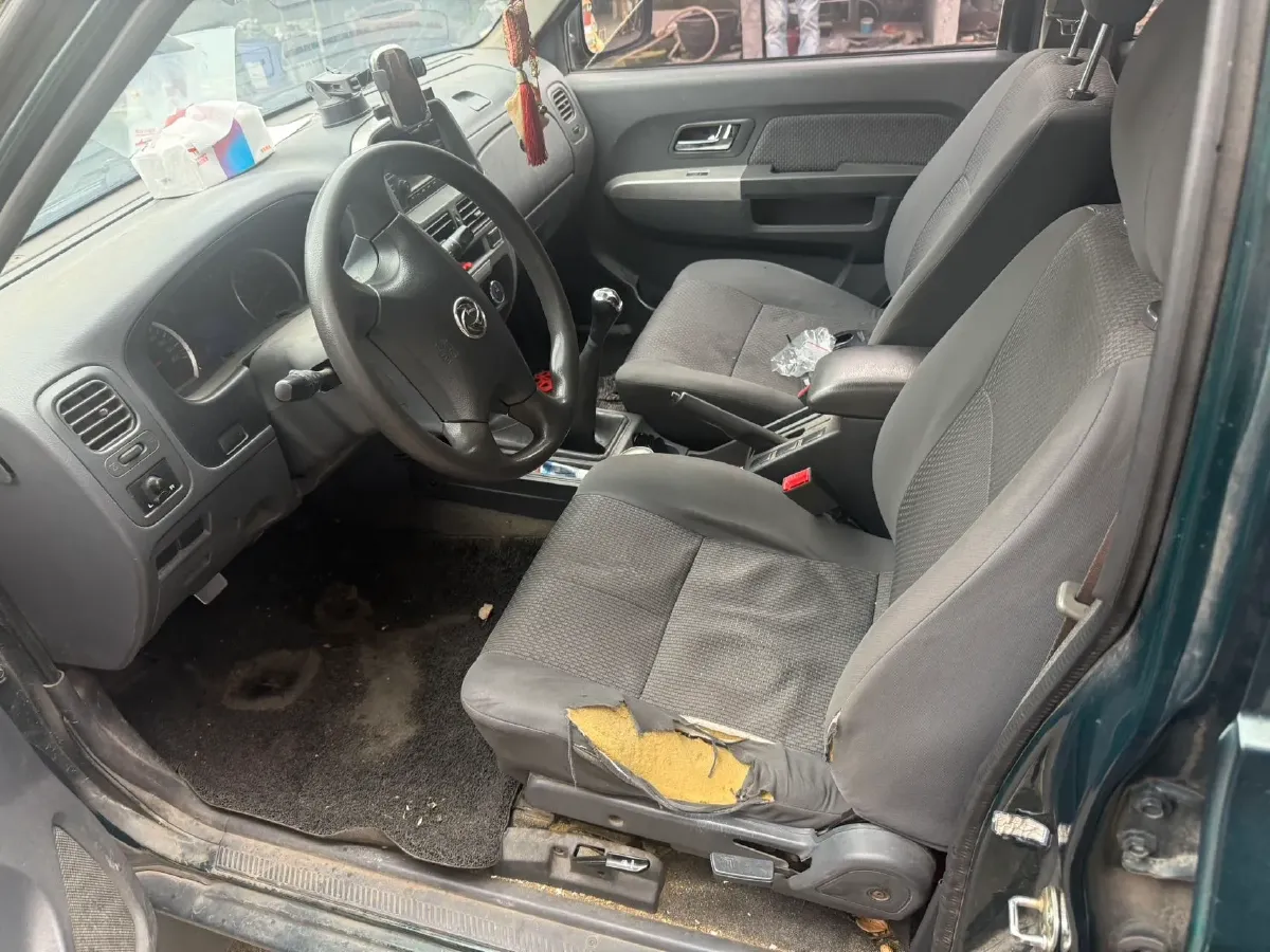 2017 Dongfeng RuiQi 2.4L 139HP L4 5MT,autocango,china used car exporter,china ev exporter,chinese used car exporter,chinese used ev exporter