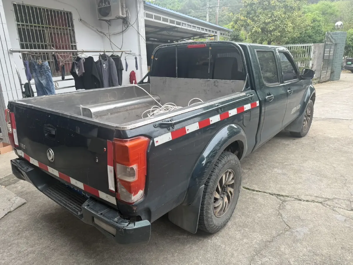 2017 Dongfeng RuiQi 2.4L 139HP L4 5MT,autocango,china used car exporter,china ev exporter,chinese used car exporter,chinese used ev exporter