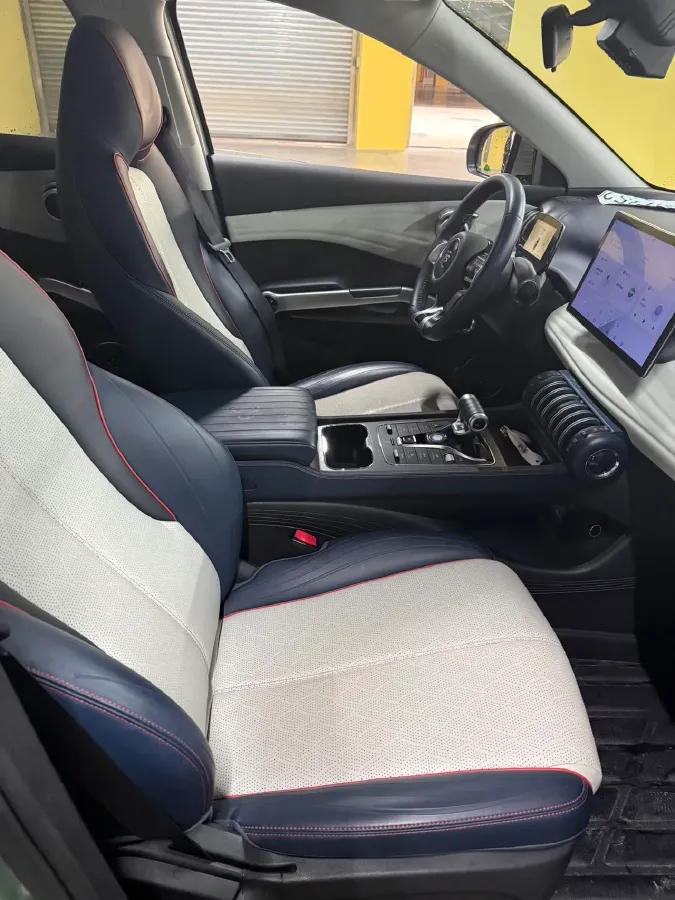 2022 Hycan Z03 BEV 64.23KWH,autocango,china used car exporter,china ev exporter,chinese used car exporter,chinese used ev exporter