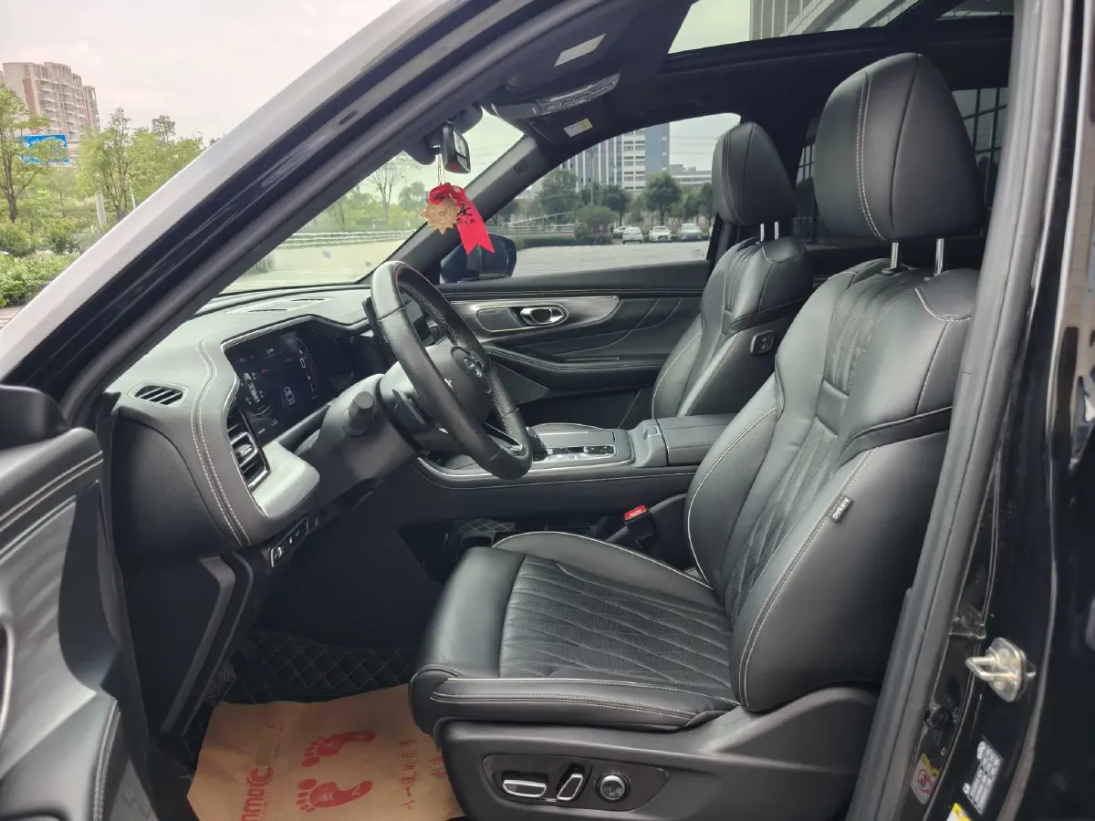 2024 GAC Trumpchi GS8 2.0T 252HP L4 8AT,autocango,china used car exporter,china ev exporter,chinese used car exporter,chinese used ev exporter