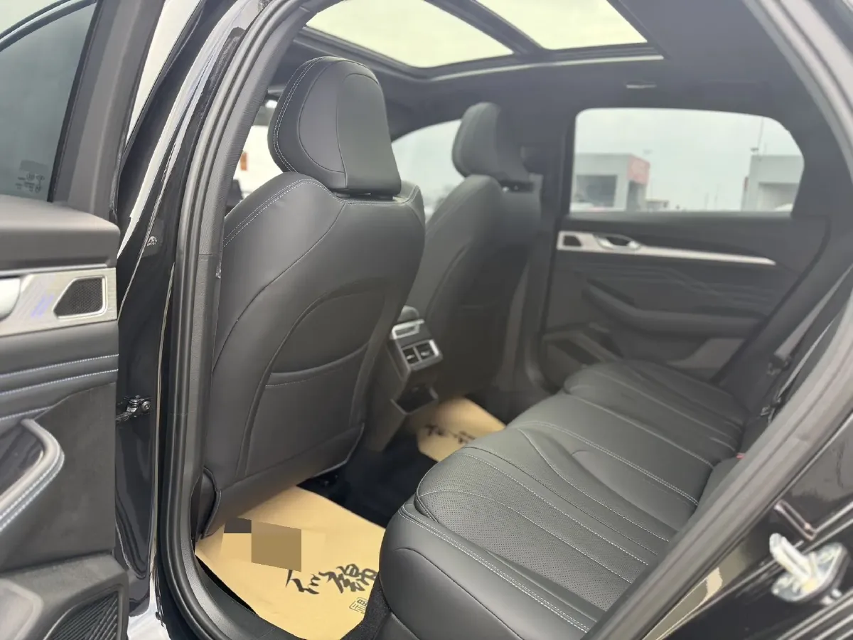 2025 Geely Preface 1.5T 181HP L4 7DCT,autocango,china used car exporter,china ev exporter,chinese used car exporter,chinese used ev exporter
