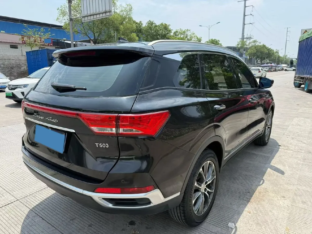 2018 Zotye T500 1.5T 156HP L4 6AT,autocango,china used car exporter,china ev exporter,chinese used car exporter,chinese used ev exporter