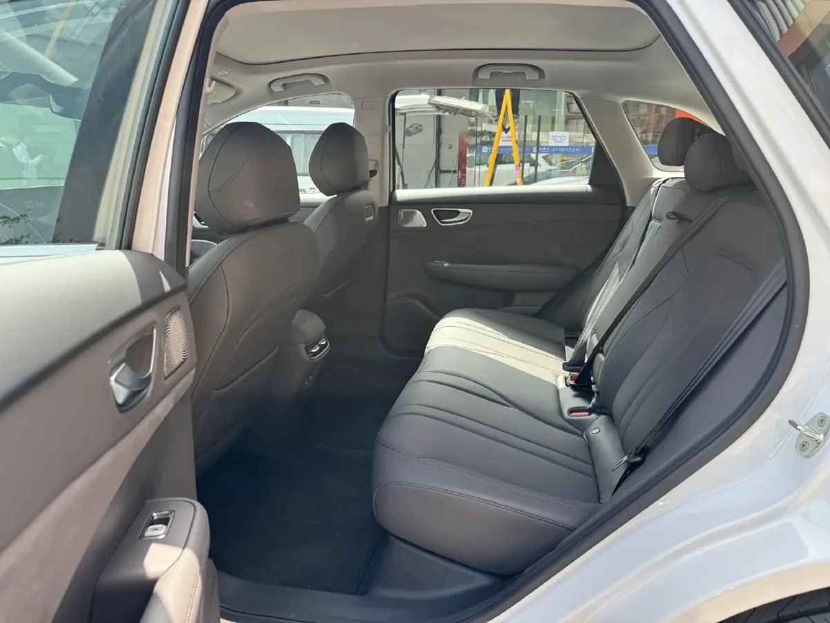 2025 HIMA Shangjie H5 REEV 98HP REEV,autocango,china used car exporter,china ev exporter,chinese used car exporter,chinese used ev exporter