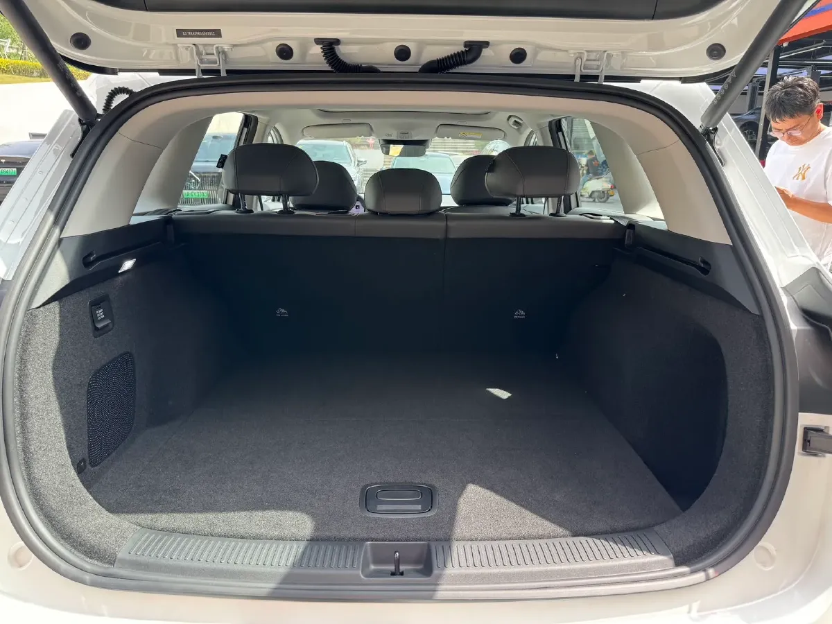 2025 HIMA Shangjie H5 REEV 98HP REEV,autocango,china used car exporter,china ev exporter,chinese used car exporter,chinese used ev exporter