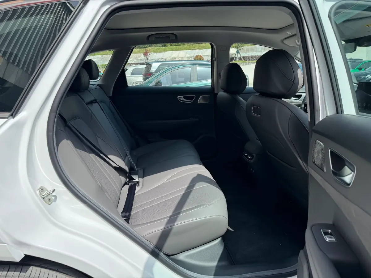 2025 HIMA Shangjie H5 REEV 98HP REEV,autocango,china used car exporter,china ev exporter,chinese used car exporter,chinese used ev exporter