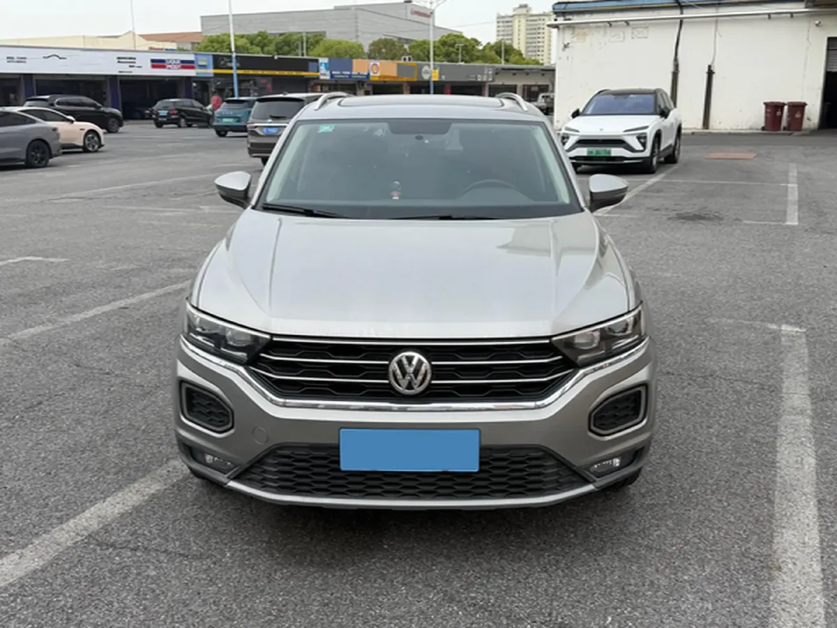2020 Volkswagen T-Roc 1.4T 150HP L4 7DCT,autocango,china used car exporter,china ev exporter,chinese used car exporter,chinese used ev exporter