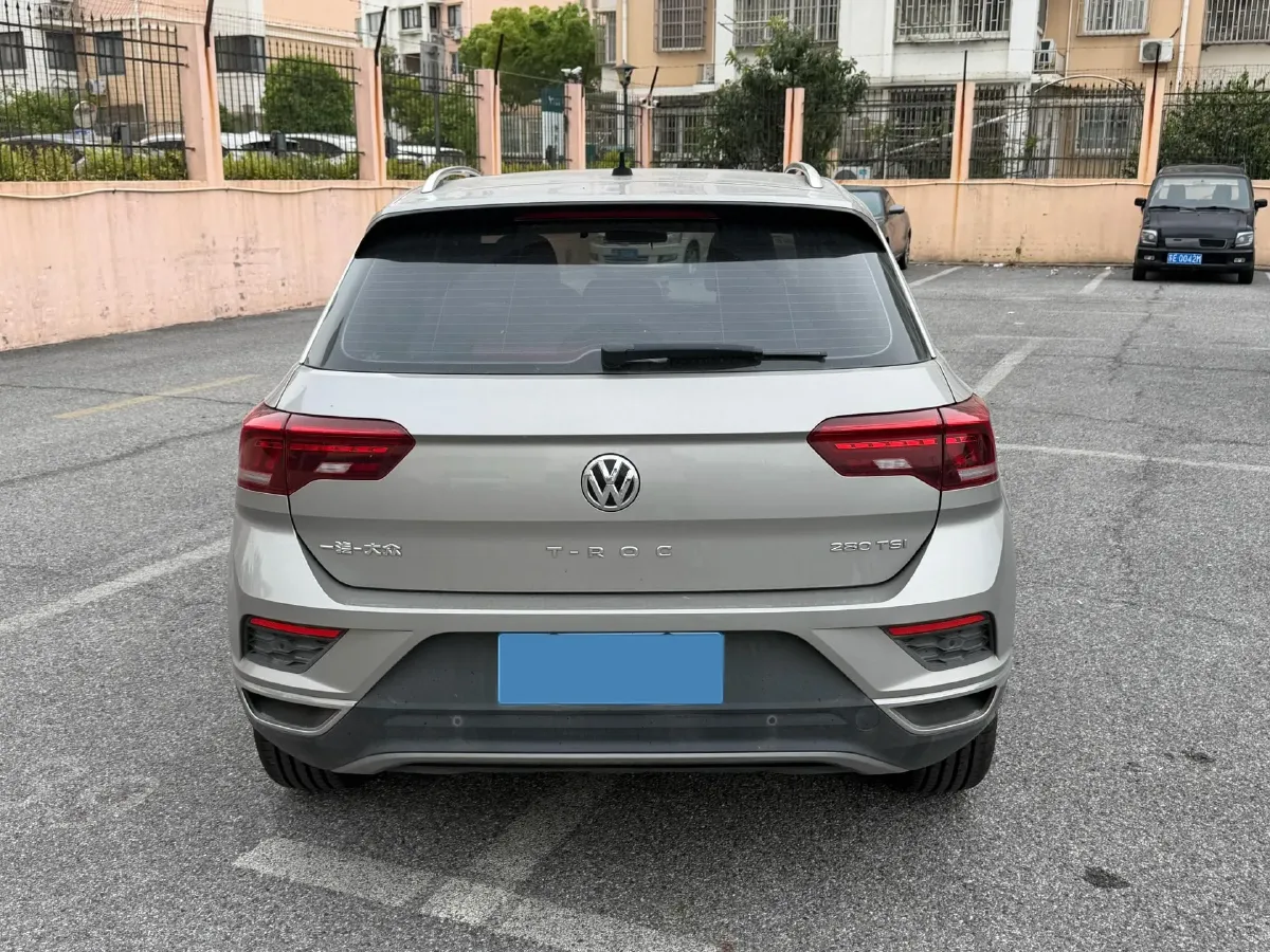 2020 Volkswagen T-Roc 1.4T 150HP L4 7DCT,autocango,china used car exporter,china ev exporter,chinese used car exporter,chinese used ev exporter