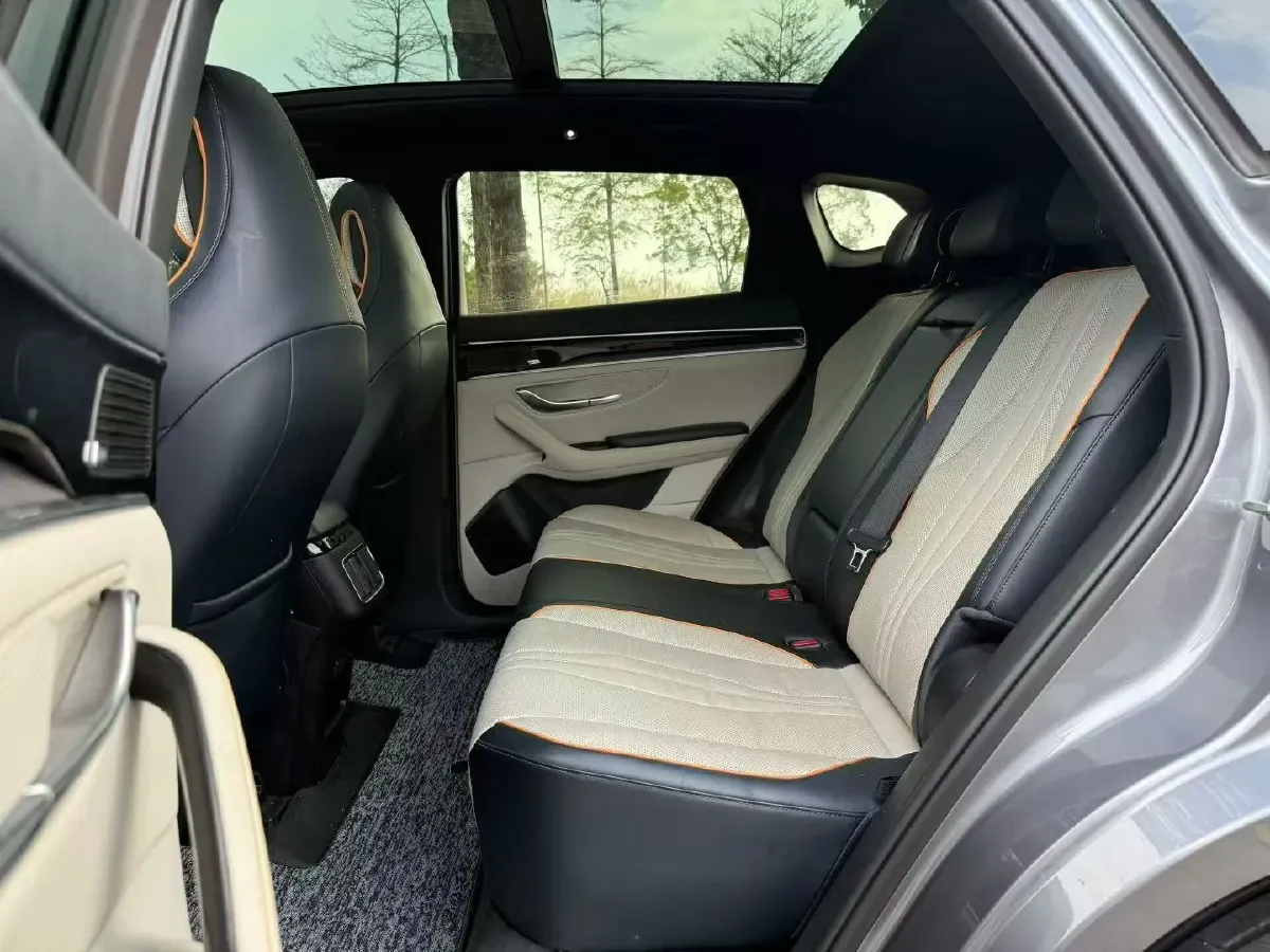 2023 BYD Song Plus BEV 71.8KWH,autocango,china used car exporter,china ev exporter,chinese used car exporter,chinese used ev exporter