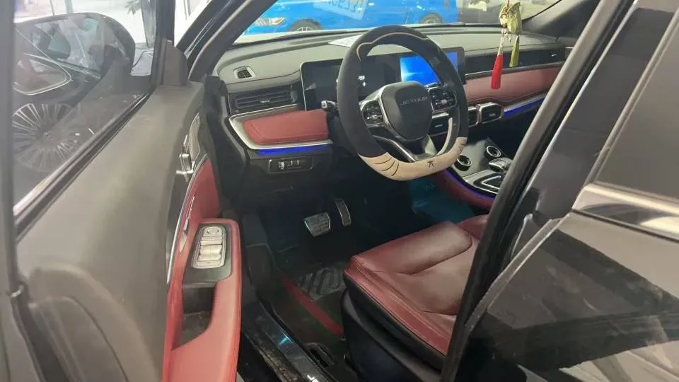 2021 Jetour X70 Plus 1.6T 197HP L4 7DCT,autocango,china used car exporter,china ev exporter,chinese used car exporter,chinese used ev exporter