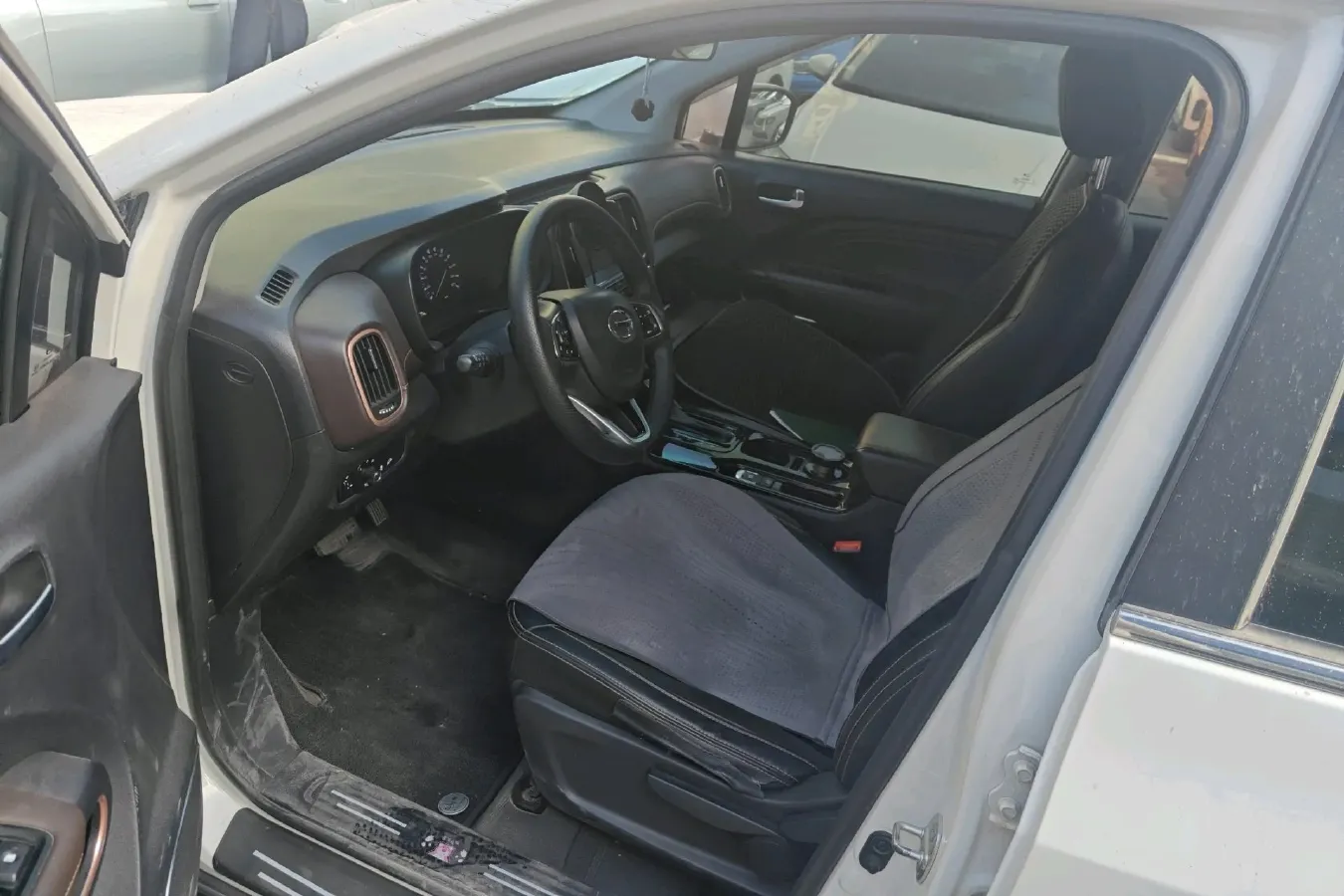 2017 GAC Trumpchi GS3 1.3T 137HP L4 6AT,autocango,china used car exporter,china ev exporter,chinese used car exporter,chinese used ev exporter