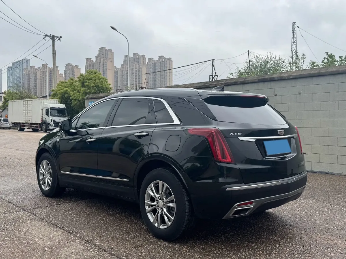 2020 Cadillac XT5 2.0T 241HP L4 9AT,autocango,china used car exporter,china ev exporter,chinese used car exporter,chinese used ev exporter
