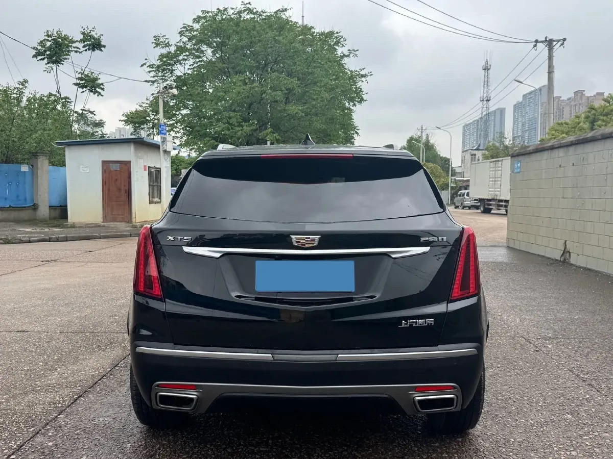 2020 Cadillac XT5 2.0T 241HP L4 9AT,autocango,china used car exporter,china ev exporter,chinese used car exporter,chinese used ev exporter