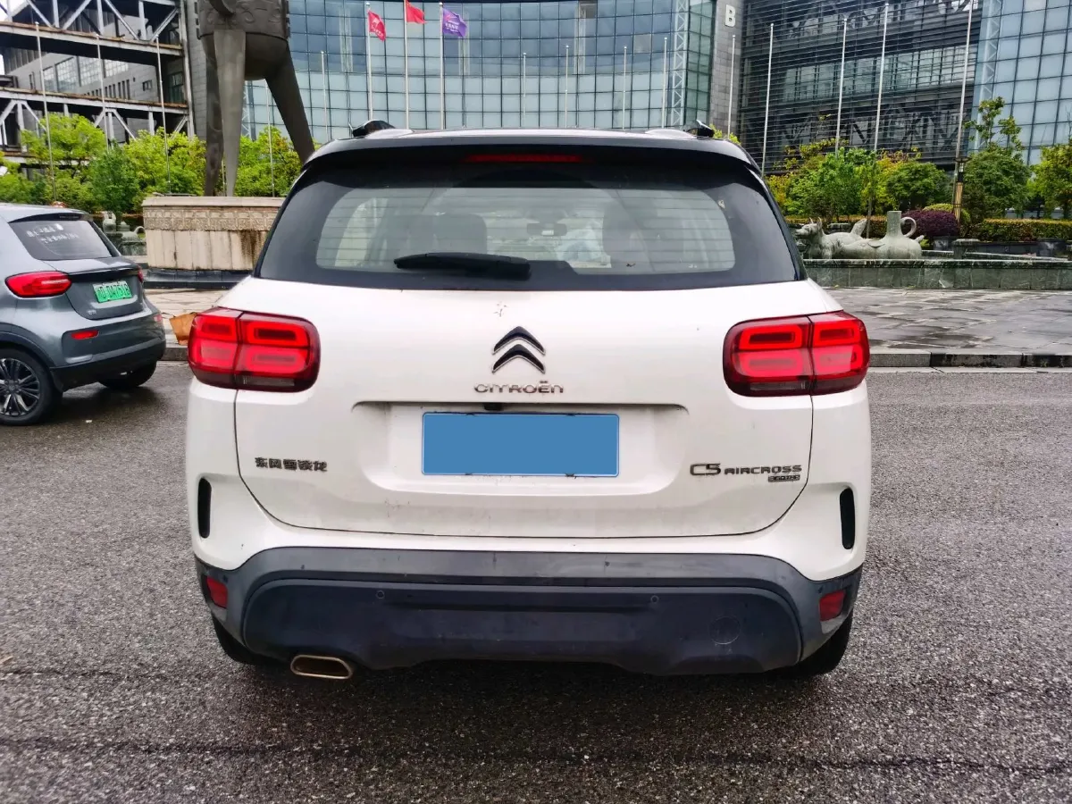 2020 Citroen C5 Aircross 1.6T 170HP L4 6AT,autocango,china used car exporter,china ev exporter,chinese used car exporter,chinese used ev exporter