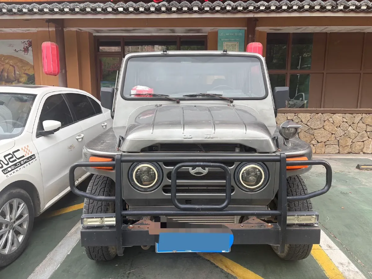 2020 BAW 212 2.4T 211HP L4 6MT,autocango,china used car exporter,china ev exporter,chinese used car exporter,chinese used ev exporter