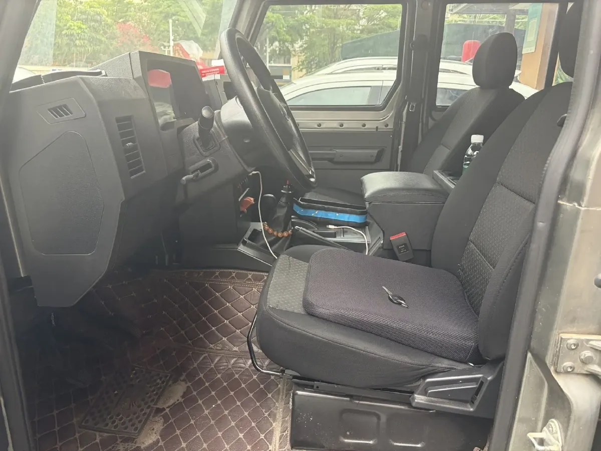 2020 BAW 212 2.4T 211HP L4 6MT,autocango,china used car exporter,china ev exporter,chinese used car exporter,chinese used ev exporter