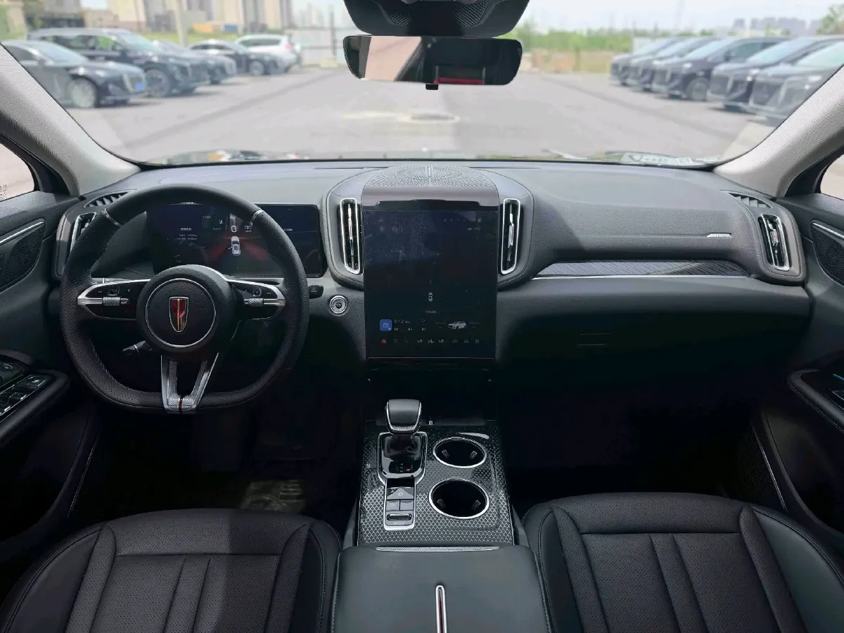 2024 HongQi HS3 1.5T 169HP L4 1DHT PHEV 18.4KWH,autocango,china used car exporter,china ev exporter,chinese used car exporter,chinese used ev exporter