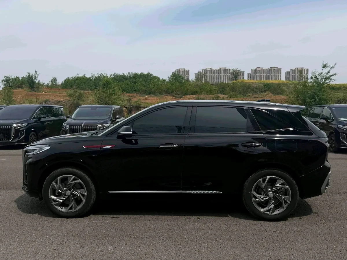 2024 HongQi HS3 1.5T 169HP L4 1DHT PHEV 18.4KWH,autocango,china used car exporter,china ev exporter,chinese used car exporter,chinese used ev exporter