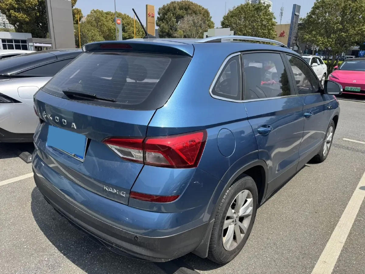 2020 Skoda Kamiq 1.5L 112HP L4 5MT,autocango,china used car exporter,china ev exporter,chinese used car exporter,chinese used ev exporter