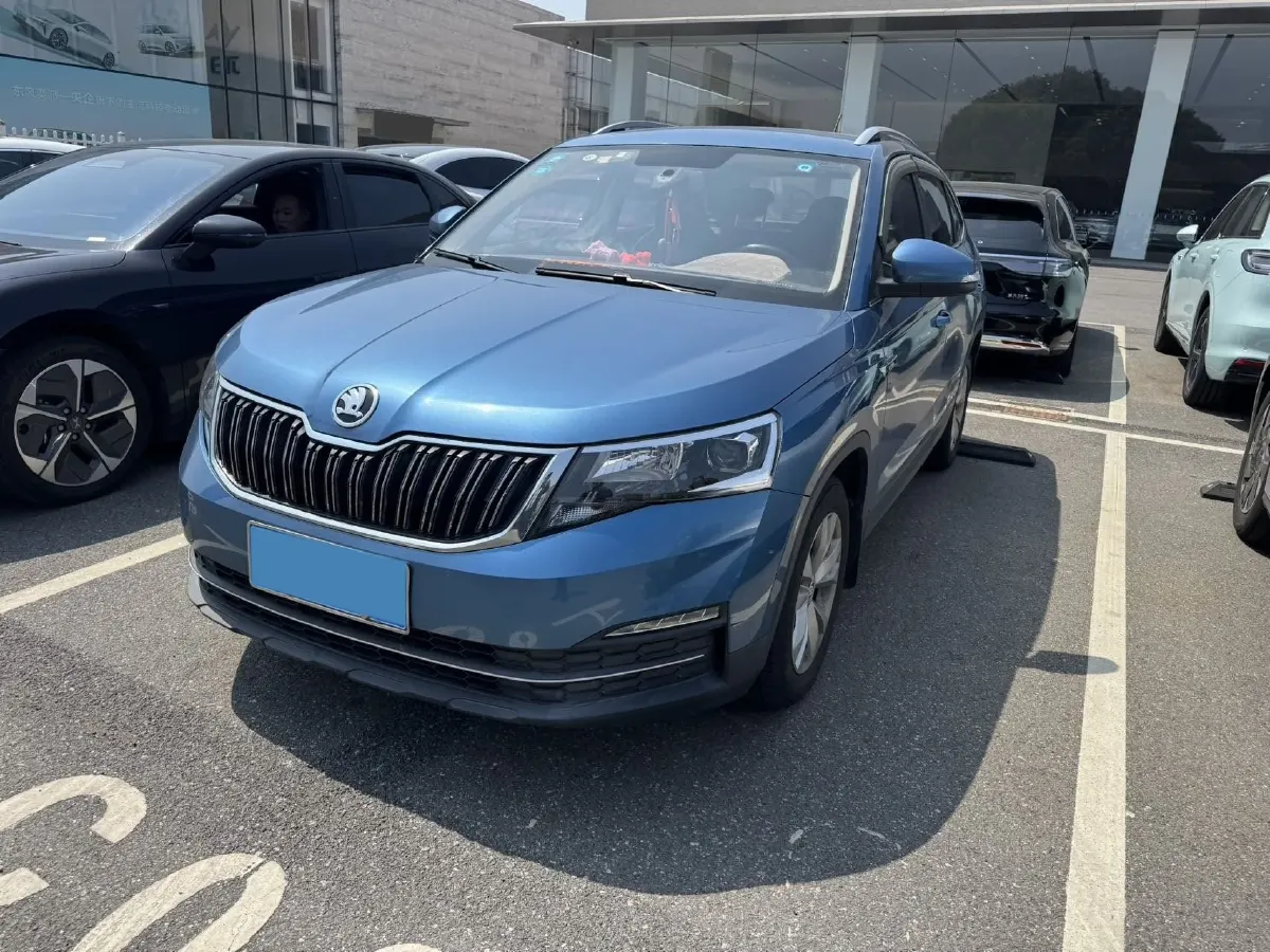 2020 Skoda Kamiq 1.5L 112HP L4 5MT,autocango,china used car exporter,china ev exporter,chinese used car exporter,chinese used ev exporter