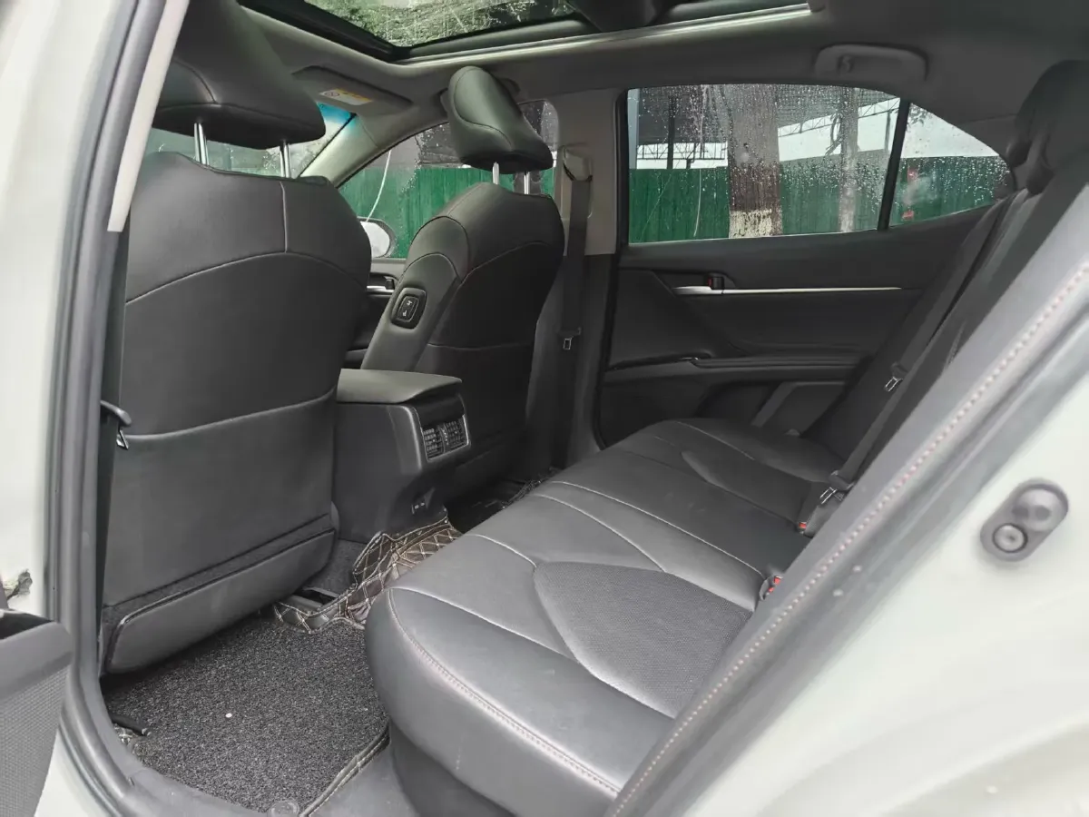 2023 Toyota Camry 2.5L 178HP L4 E-CVT Hybrid,autocango,china used car exporter,china ev exporter,chinese used car exporter,chinese used ev exporter