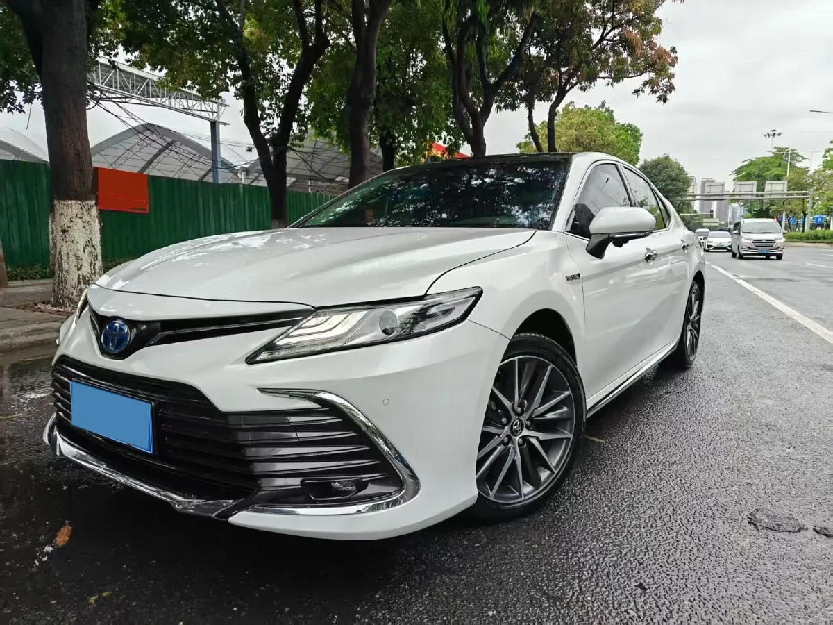 2023 Toyota Camry 2.5L 178HP L4 E-CVT Hybrid,autocango,china used car exporter,china ev exporter,chinese used car exporter,chinese used ev exporter