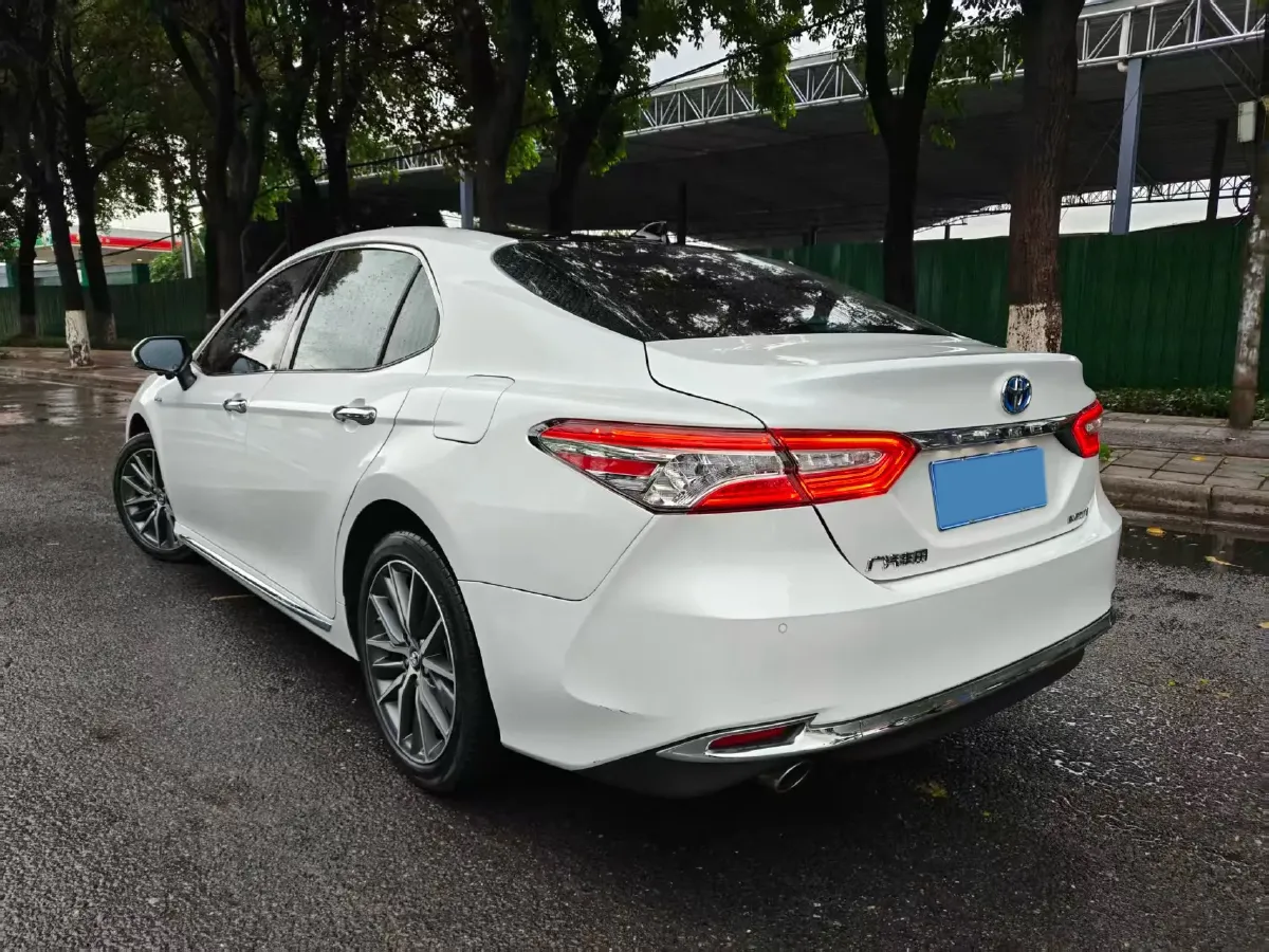 2023 Toyota Camry 2.5L 178HP L4 E-CVT Hybrid,autocango,china used car exporter,china ev exporter,chinese used car exporter,chinese used ev exporter