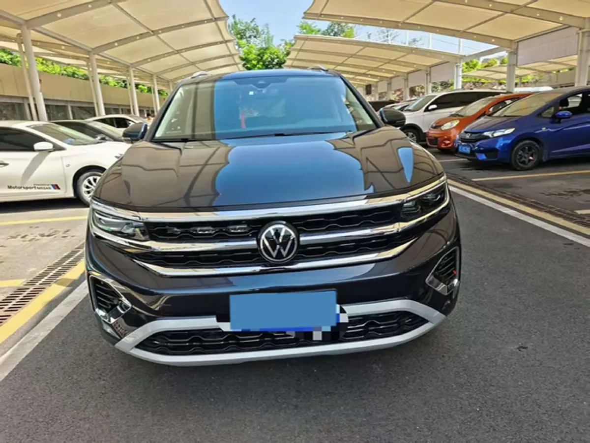 2022 Volkswagen Talagon 2.0T 220HP L4 7DCT,autocango,china used car exporter,china ev exporter,chinese used car exporter,chinese used ev exporter