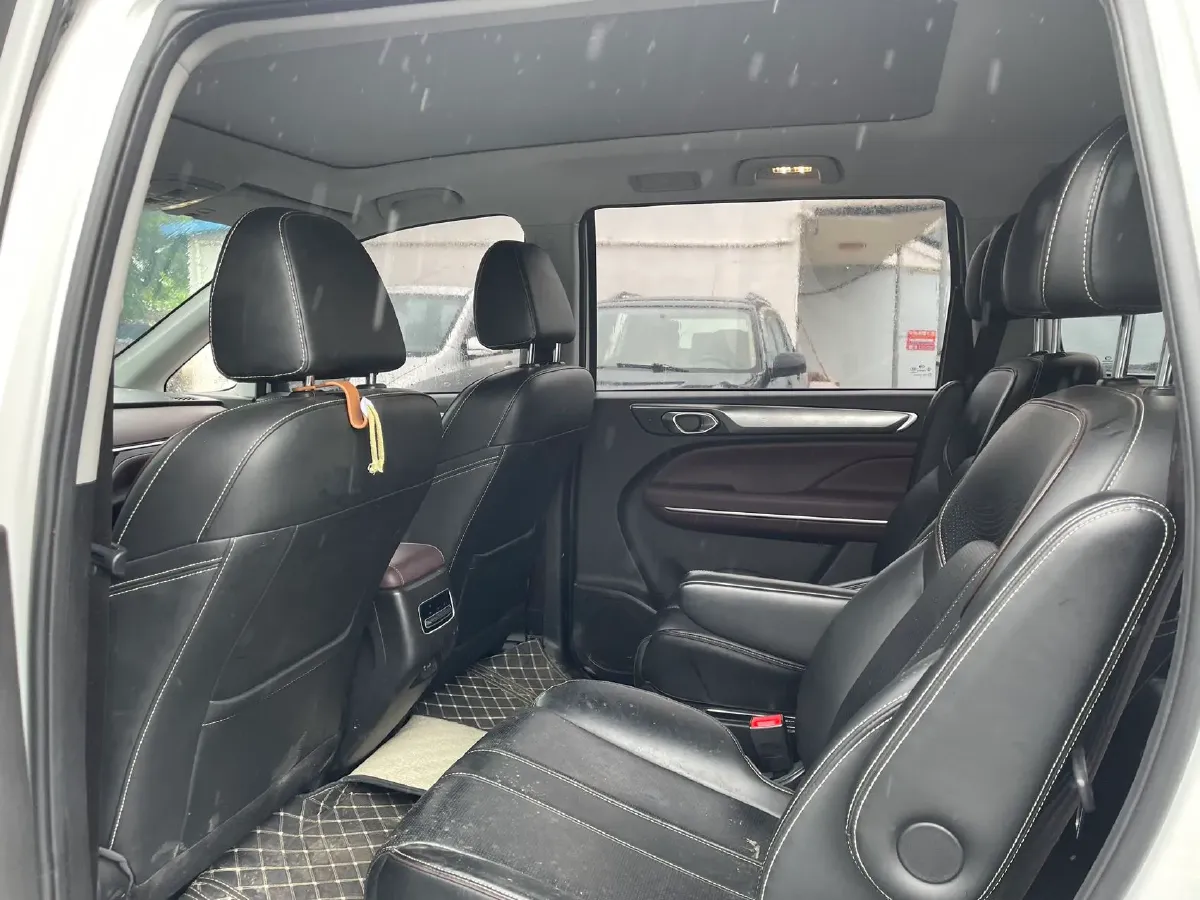 2023 GAC Trumpchi M6 1.5T 177HP L4 7DCT,autocango,china used car exporter,china ev exporter,chinese used car exporter,chinese used ev exporter