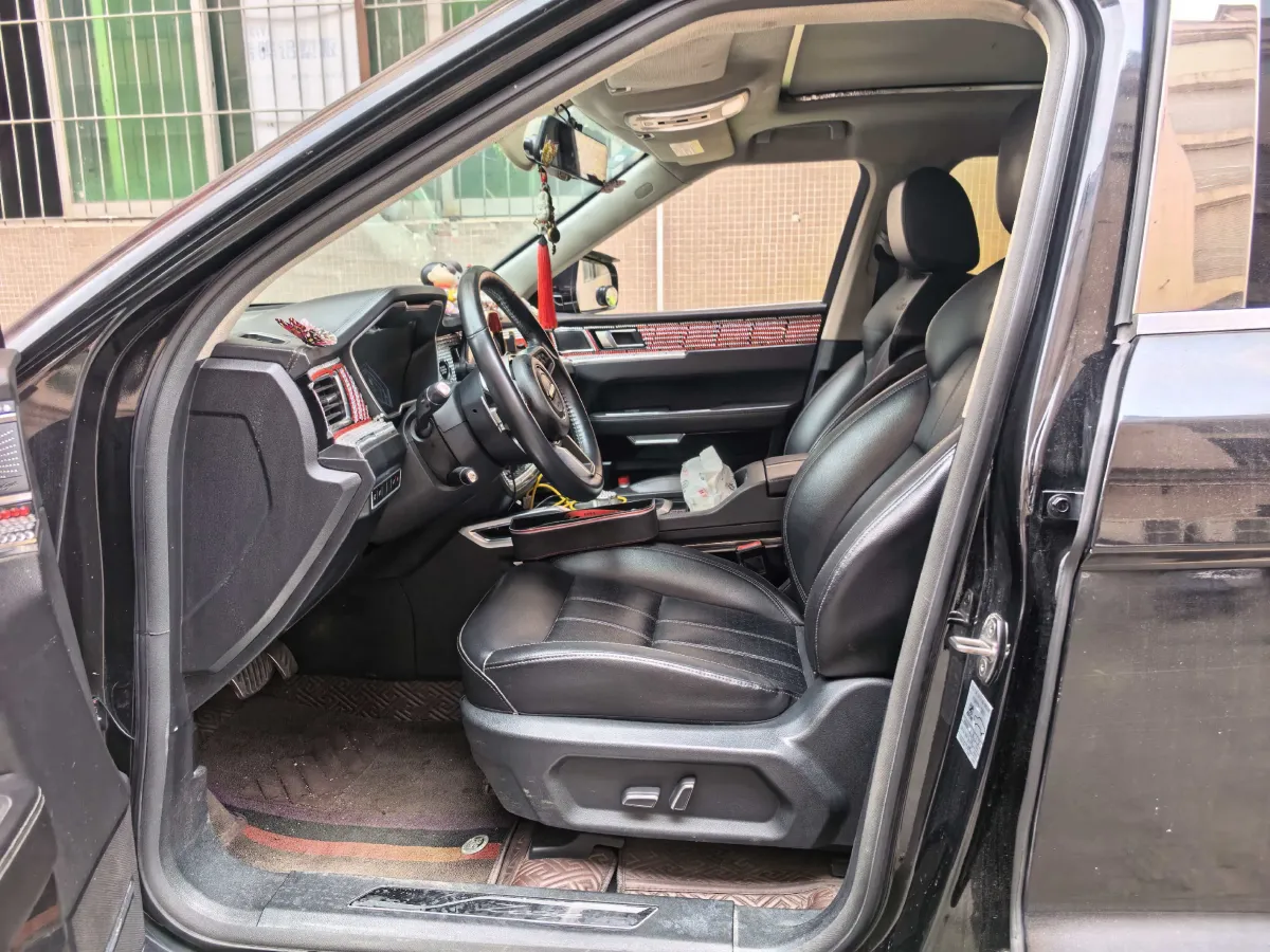 2018 Zotye T700 1.8T 177HP L4 6DCT,autocango,china used car exporter,china ev exporter,chinese used car exporter,chinese used ev exporter