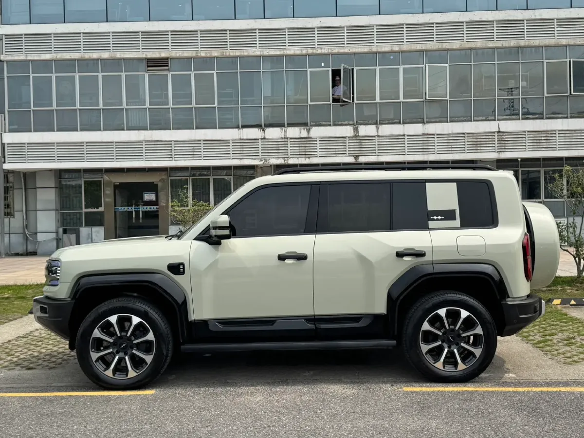 2023 FangChengBao Bao 5 1.5T 194HP L4 E-CVT PHEV 31.8KWH,autocango,china used car exporter,china ev exporter,chinese used car exporter,chinese used ev exporter