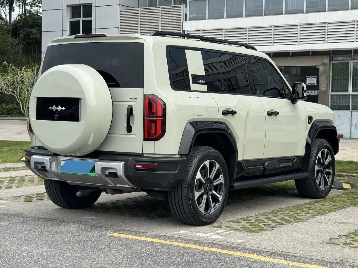 2023 FangChengBao Bao 5 1.5T 194HP L4 E-CVT PHEV 31.8KWH,autocango,china used car exporter,china ev exporter,chinese used car exporter,chinese used ev exporter