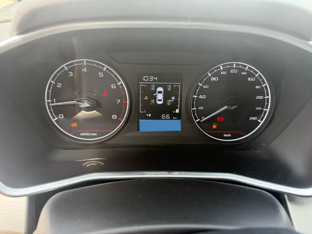 2023 Geely Coolray 1.4T 141HP L4 6MT,autocango,china used car exporter,china ev exporter,chinese used car exporter,chinese used ev exporter